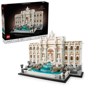 A LEGO Architecture Trevi-kút (21062) doboza és az összeépített modell, amely részletesen ábrázolja a híres római szökőkutat, a Palazzo Poli homlokzatával és a vízeséses medencével.