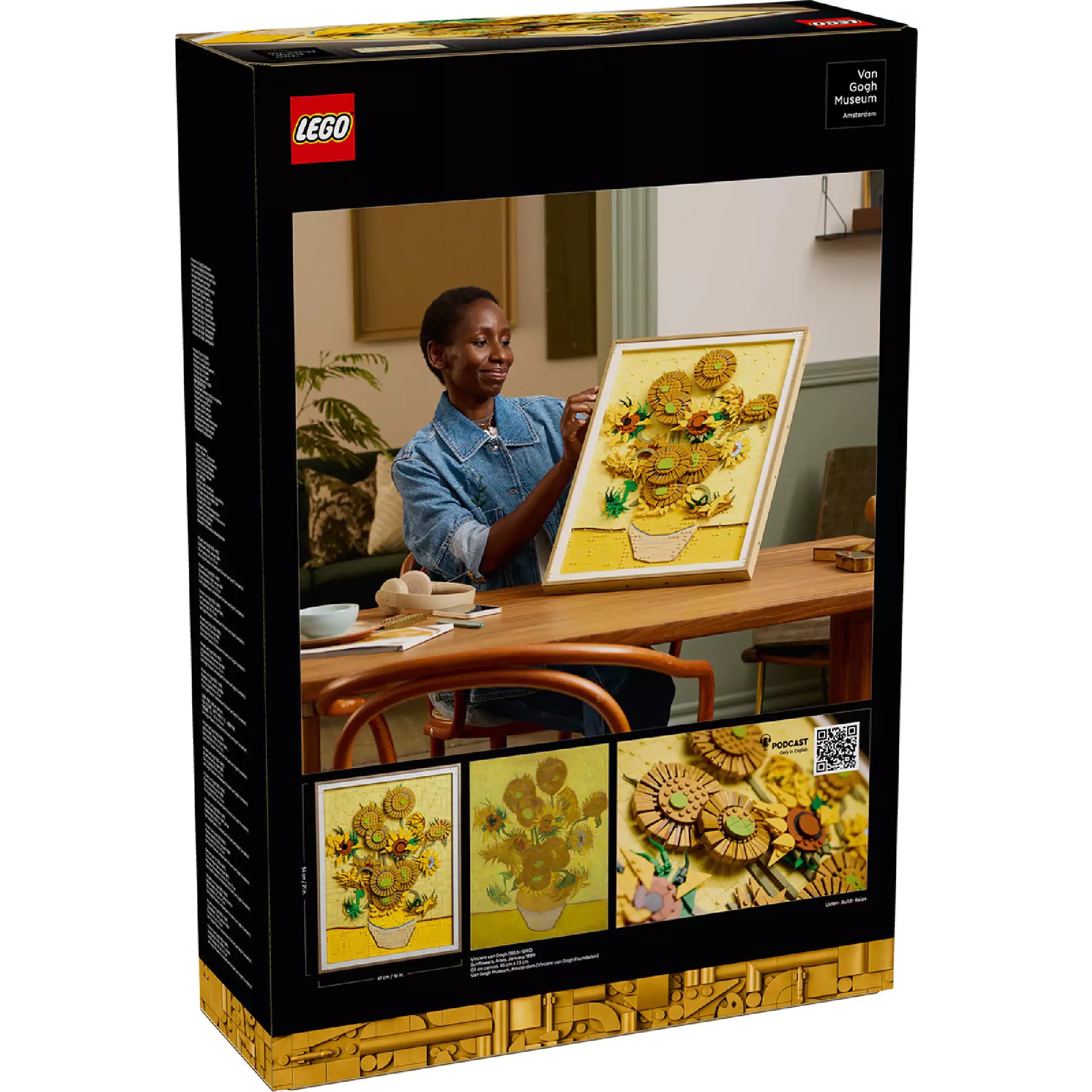 LEGO Art Vincent van Gogh: Napraforgók (31215) dobozának hátoldala amelyen egy személy otthoni környezetben tartja a LEGO Art Vincent van Gogh: Napraforgók (31215) megépített faliképét, az alsó részen az eredeti festmény és a LEGO változat közeli részletei is láthatók.”