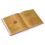 100 ok, amiért jobb veled a világ, édesanyám! könyv belső oldalai számozott üzenetekkel és elegáns, arany tónusú mintákkal.