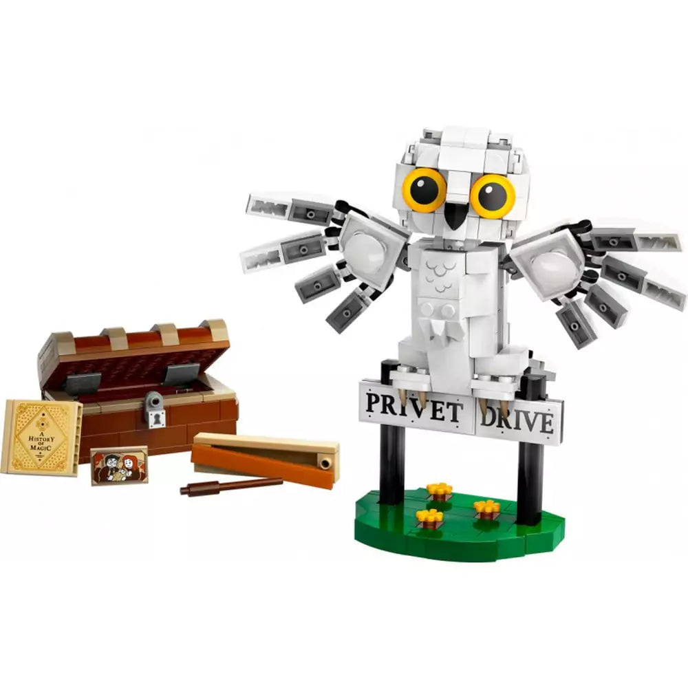 LEGO Harry Potter Hedwig™ a Privet Drive 4-ben 76425