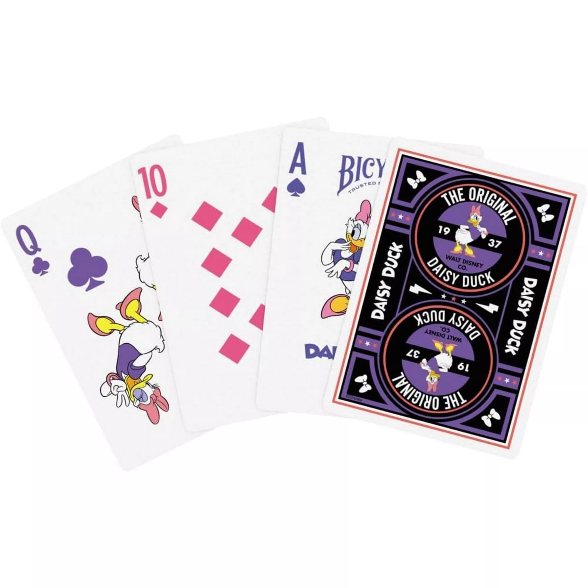 A Bicycle Disney Daisy Duck kártyapakli négy kirakott lappal – a pikk ász, a káró tízes, a treff dáma és a Daisy-t ábrázoló hátlap – bájos Disney stílusban.