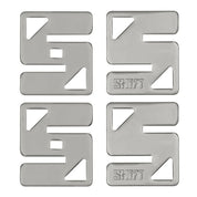 A Huzzle Cast HASHTAG logikai játék szétszedve, négy egyforma, ezüstszínű fémdarab, „SHIFT” felirattal.