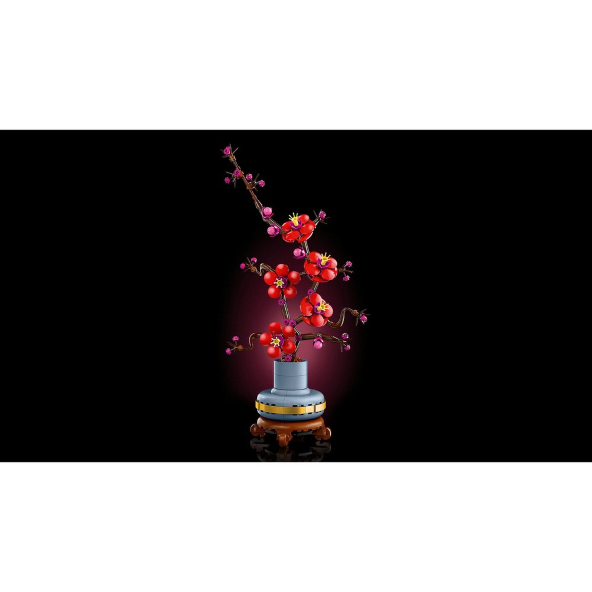 LEGO_Botanicals_Szilvavirag_10369_osszerakott_keszlet.webp