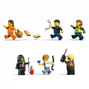LEGO City 60508 Police Train Heist minifigurák, rendőrök és rablók aranyrudakkal és felszereléssel.