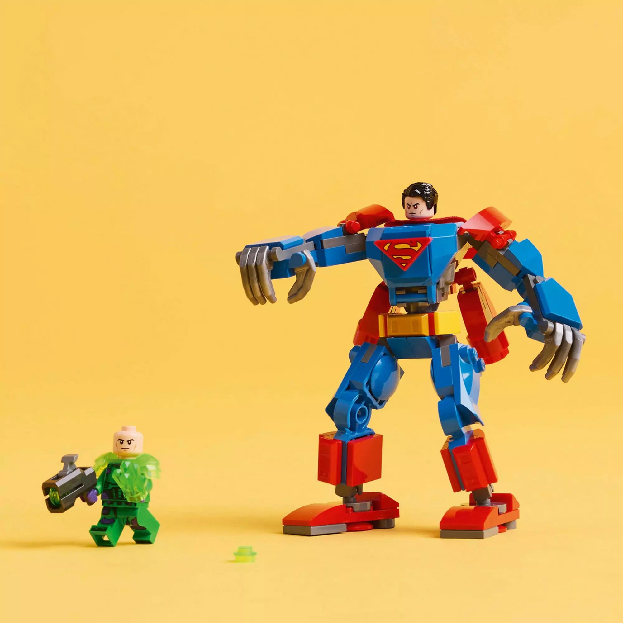 LEGO DC Superman robot vs. Lex Luthor (76302) - Superman robot akcióra kész Lex Luthor ellen.