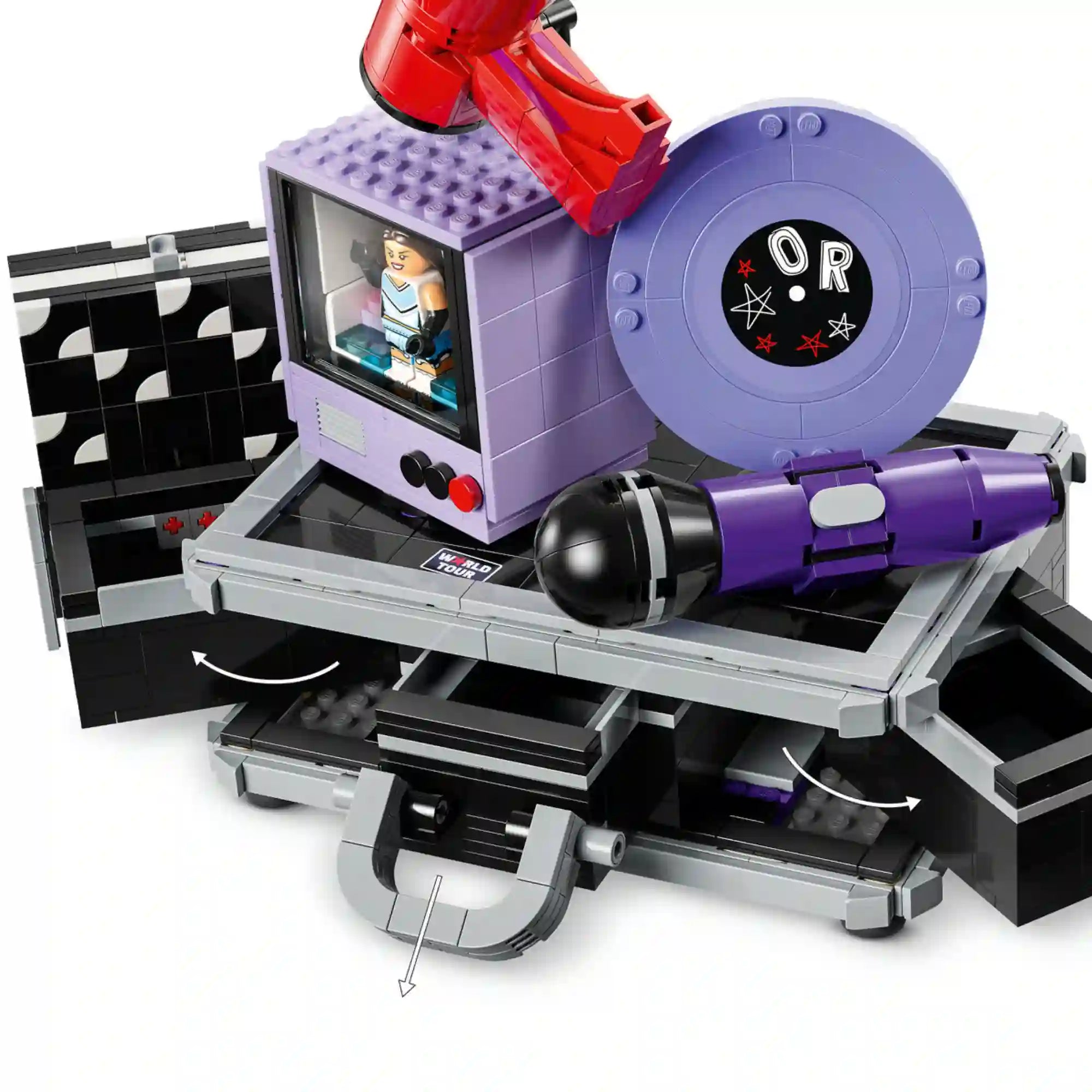 LEGO Editions: Olivia Rodrigo titkos tárolója 43030 titkos rekeszei, lemezjátszója és lila mikrofonja.