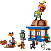 LEGO Fortnite: Durrr Burger étterem (77076) – a teljes készlet tartalma: épület, rendelőpult, minifigurák és kiegészítők.