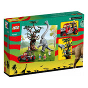 A 76960-as készlet dobozának hátoldala, amely különböző jeleneteket mutat be: a Brachiosaurus közelről, a terepjáró, a fa jelenet, valamint az építés közbeni és játékkal kapcsolatos funkciók.