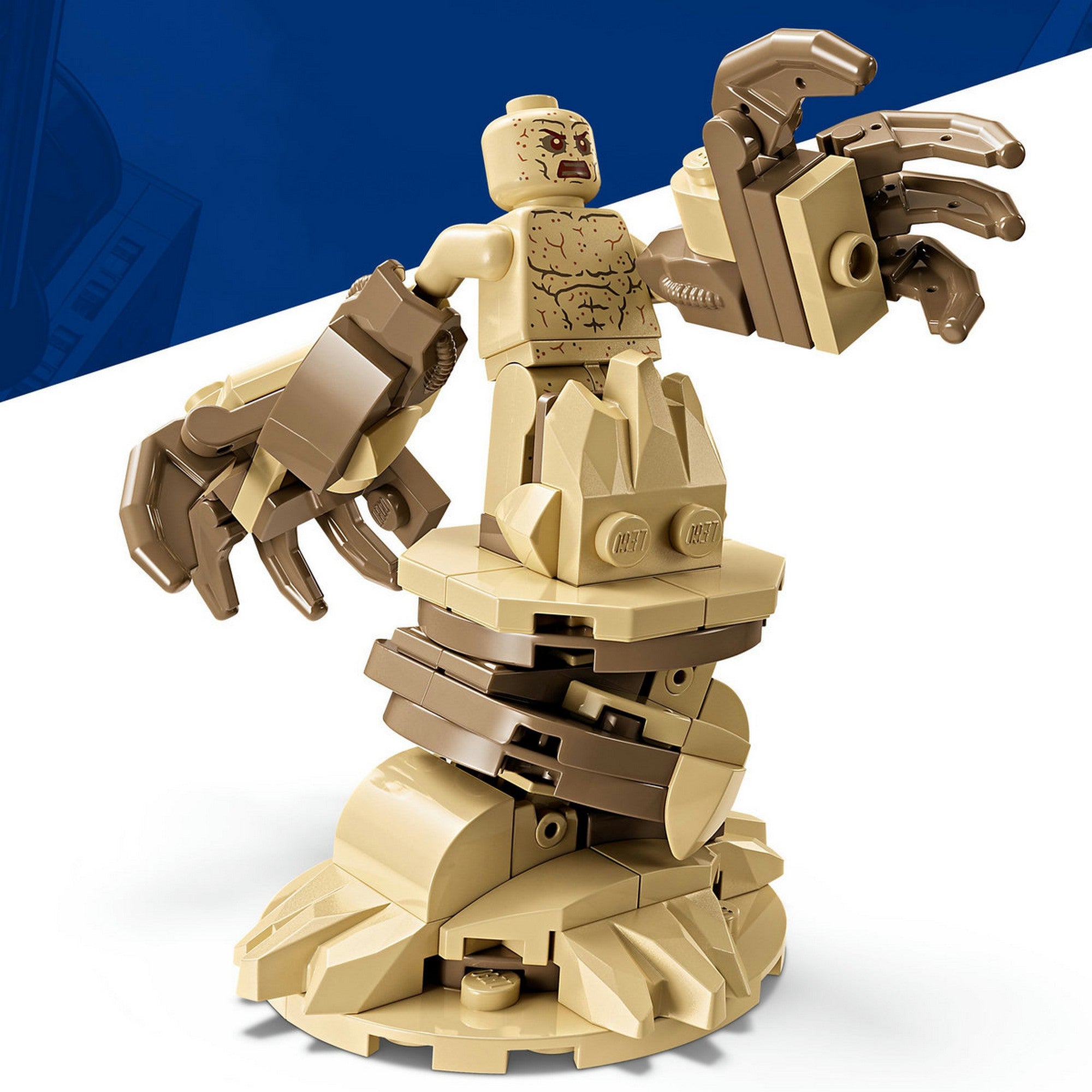 LEGO Marvel Epic Battle: Spider-Man vs. Sandman (76334) készlet Sandman figurája homokszobor alappal és mozgatható karokkal, részletgazdag kivitelben.