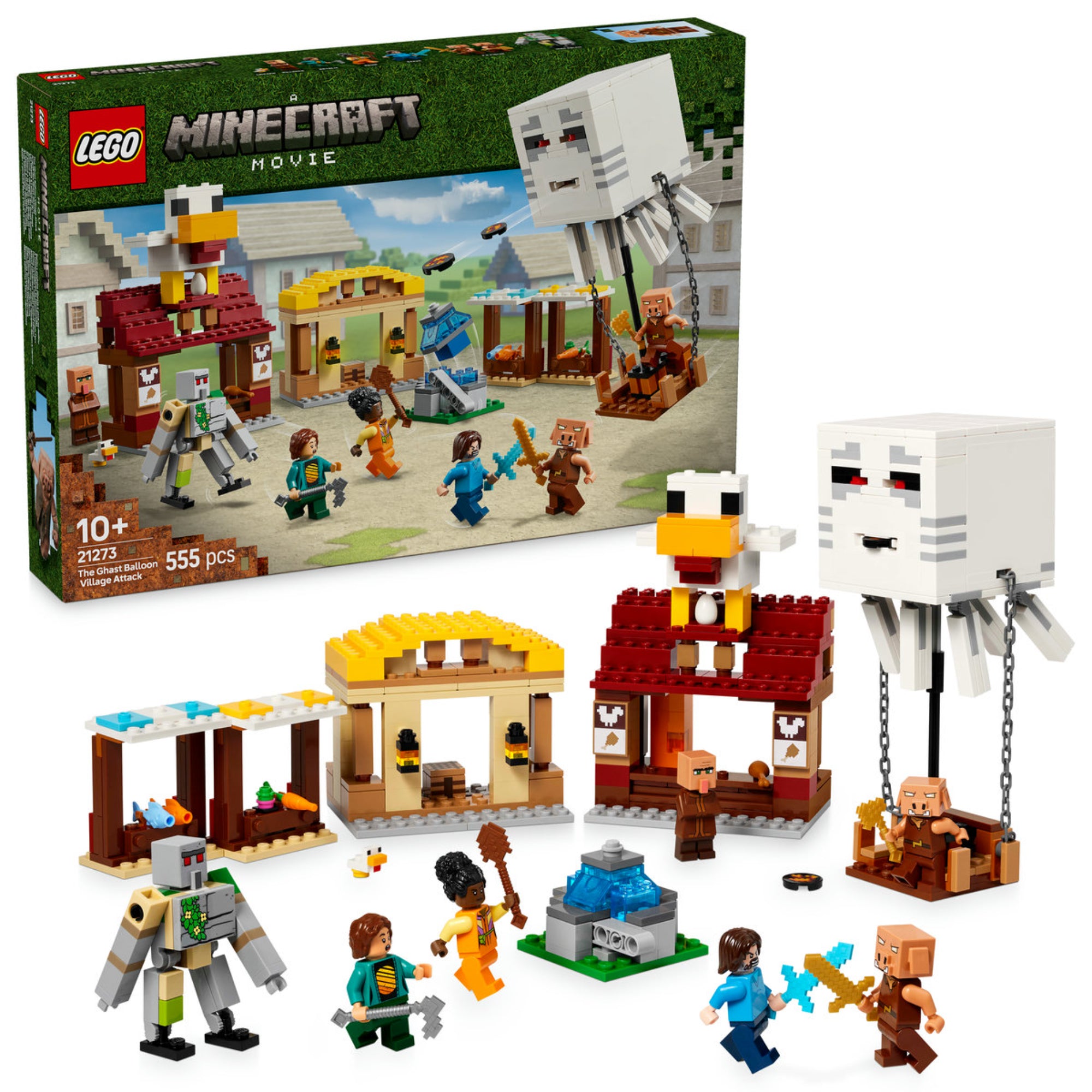 Ez a kép a LEGO Minecraft A szellemléghajó és falutámadás (21273) készlet tartalmát mutatja be. A szett 555 darabból áll, és egy izgalmas Minecraft-jelenetet idéz meg, ahol a falut megtámadja egy hatalmas szellemléghajó. A készletben megtalálhatók a játék ikonikus karakterei, köztük Steve, Natalie, Dawn, egy vasgólem, falusiak és fosztogatók. A falu piaci standokat, egy robbanó szökőkutat, egy csirkemodellt tojást tojó funkcióval, valamint egy korongvetővel felszerelt szellemléghajót tartalmaz.