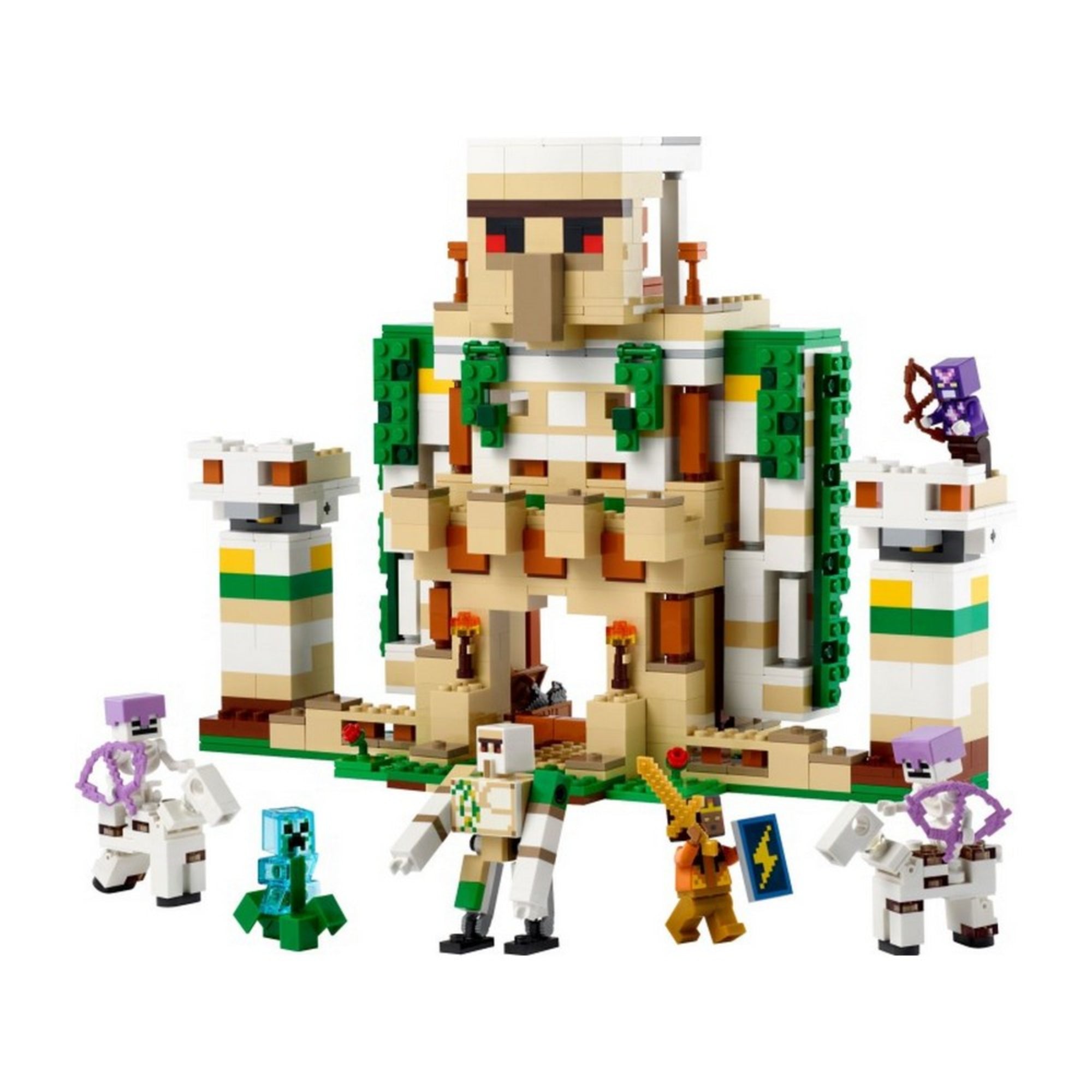 LEGO Minecraft A vasgólem erődje teljes készlet összeállítva: az óriási vasgólem alakú erőd zöld és homokszínű elemekből áll, két toronnyal, több figurával és kiegészítőkkel.
