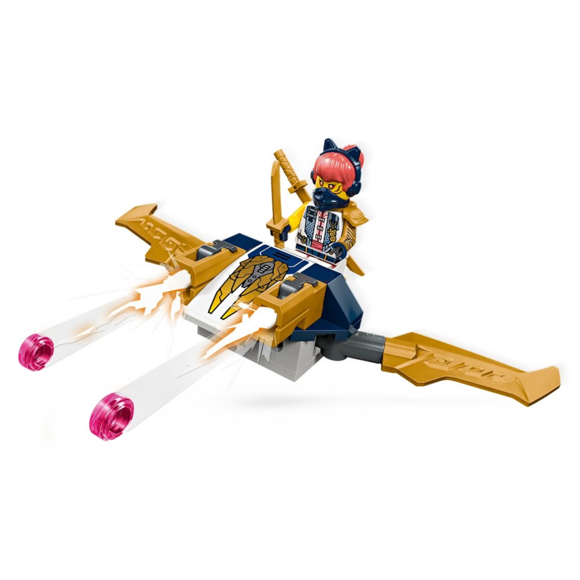  LEGO NINJAGO 71820 szett illusztrációja, egy külön repülő járművel, amelyen a nindzsa minifigura nyíllal és aranyszínű szárnyakkal van felszerelve.