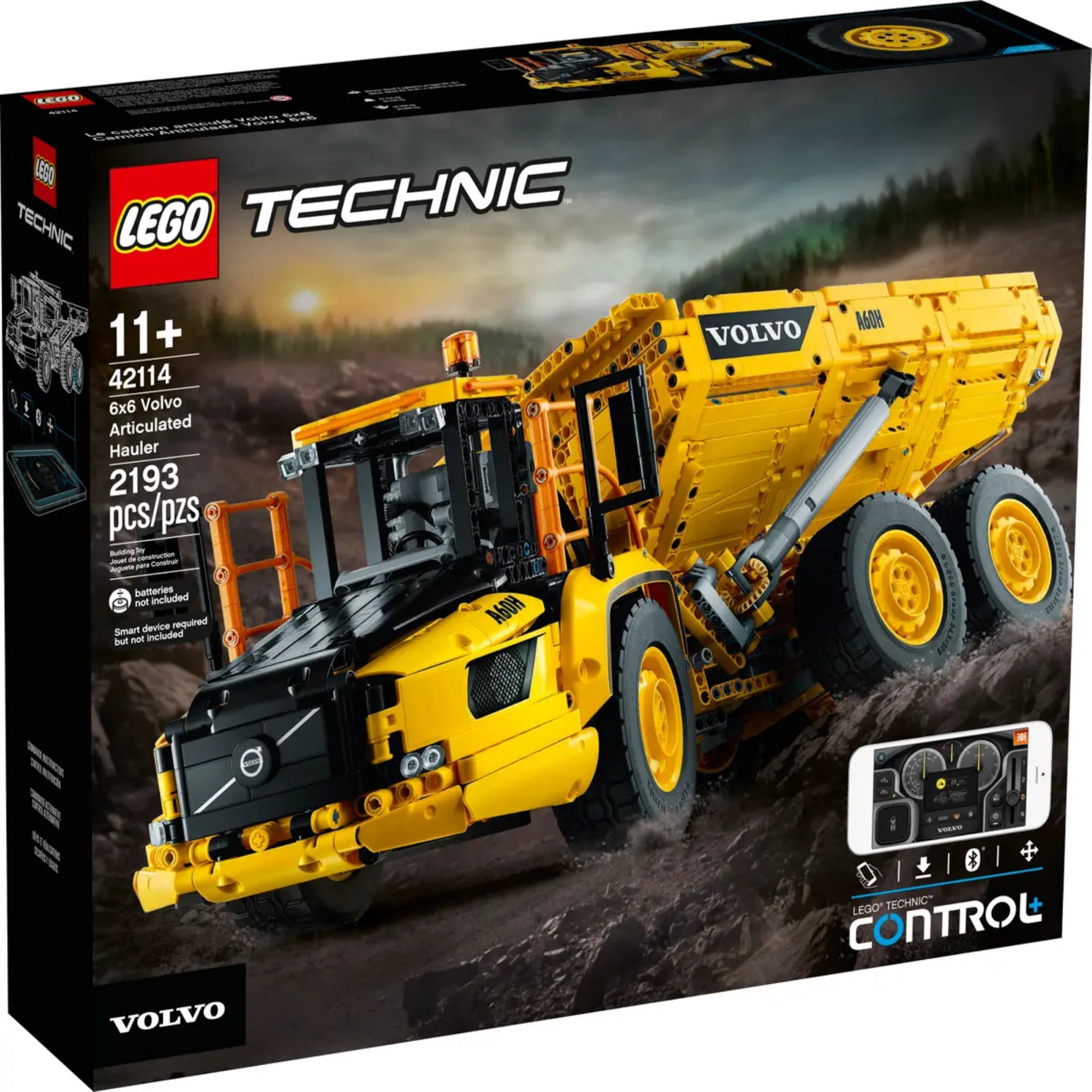 LEGO Technic 6x6-os Volvo csuklós szállítójármű 42114 doboza – A csomagolás sárga Volvo A60H billenőplatós szállítójárművet ábrázol sárban haladva, háttérben erdős tájjal, CONTROL+ funkció logóval.