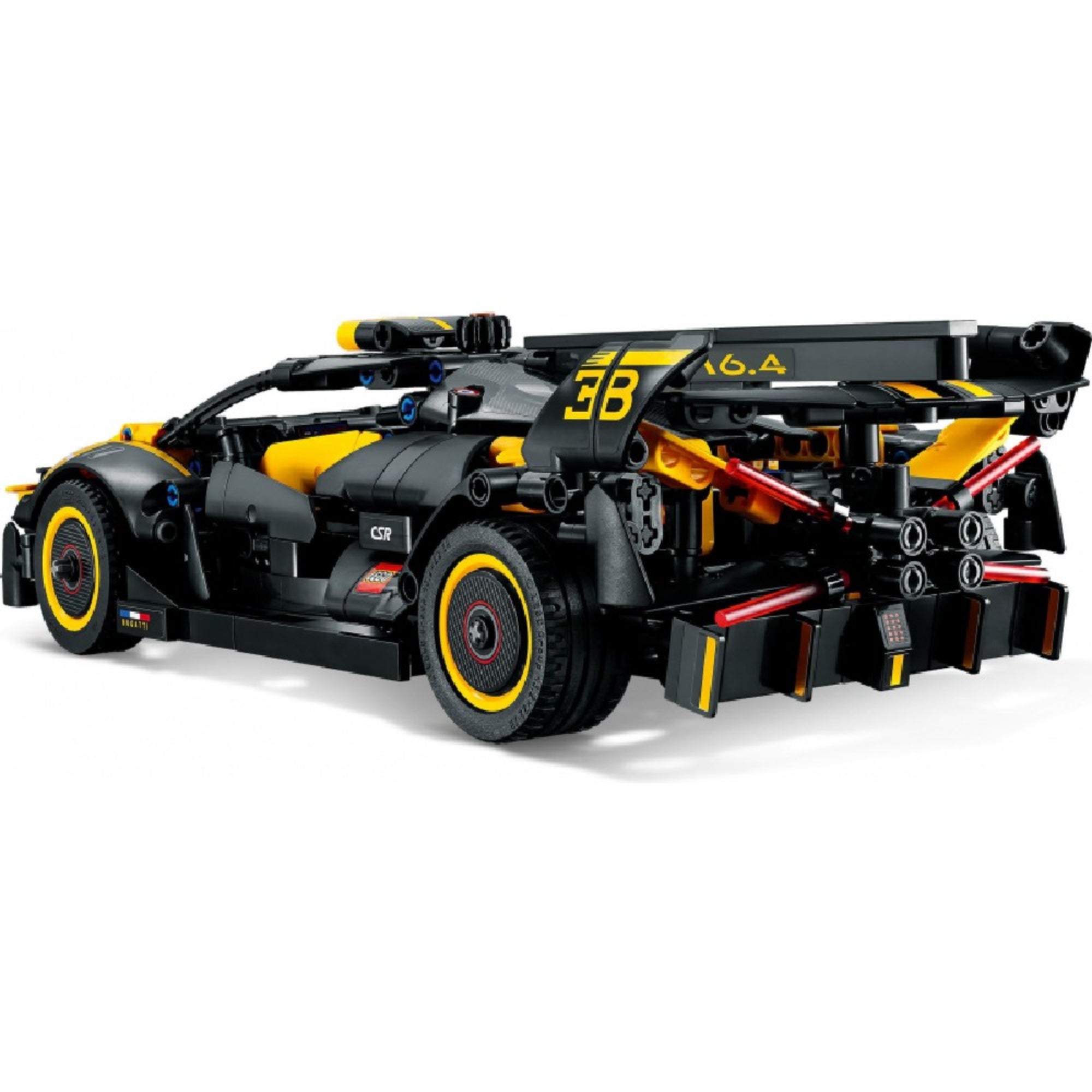 A LEGO Technic Bugatti Bolide 42151 hátsó nézete, amely kiemeli a hátsó szárnyat, kipufogókat és a részletesen kidolgozott hátsó lámpákat.