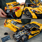 A LEGO Technic McLaren P1 (42172) építése közben – közeli képek a hátsó motorblokkról, a nyitható motorháztetőről és a részletes belső szerkezetről.