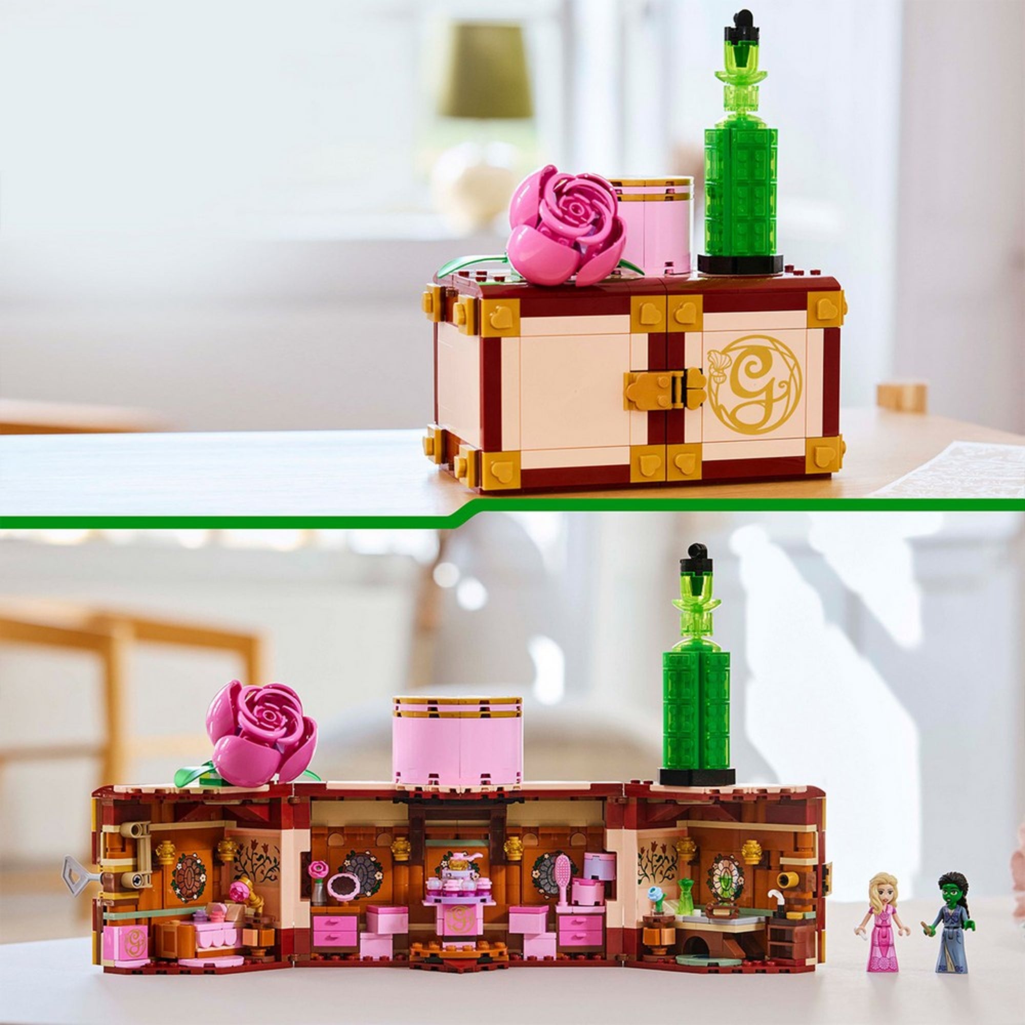 A LEGO Wicked Glinda és Elphaba kollégiumi szobája (75683) készlet zárt és nyitott állapotban, rózsaszín bőrönd formájú háziként, kiegészítőkkel és minifigurákkal.