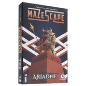 A Mazescape: Ariadne társasjáték doboza, rajta egy díszes szobortalapzaton álló minótaurosz alakjával és geometrikus mintákkal a háttérben.