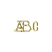 A Cast ABC kirakó szétszedve: bal oldalon az A és B betűkből álló fémdarab, jobb oldalon a különálló C alakú gyűrű.