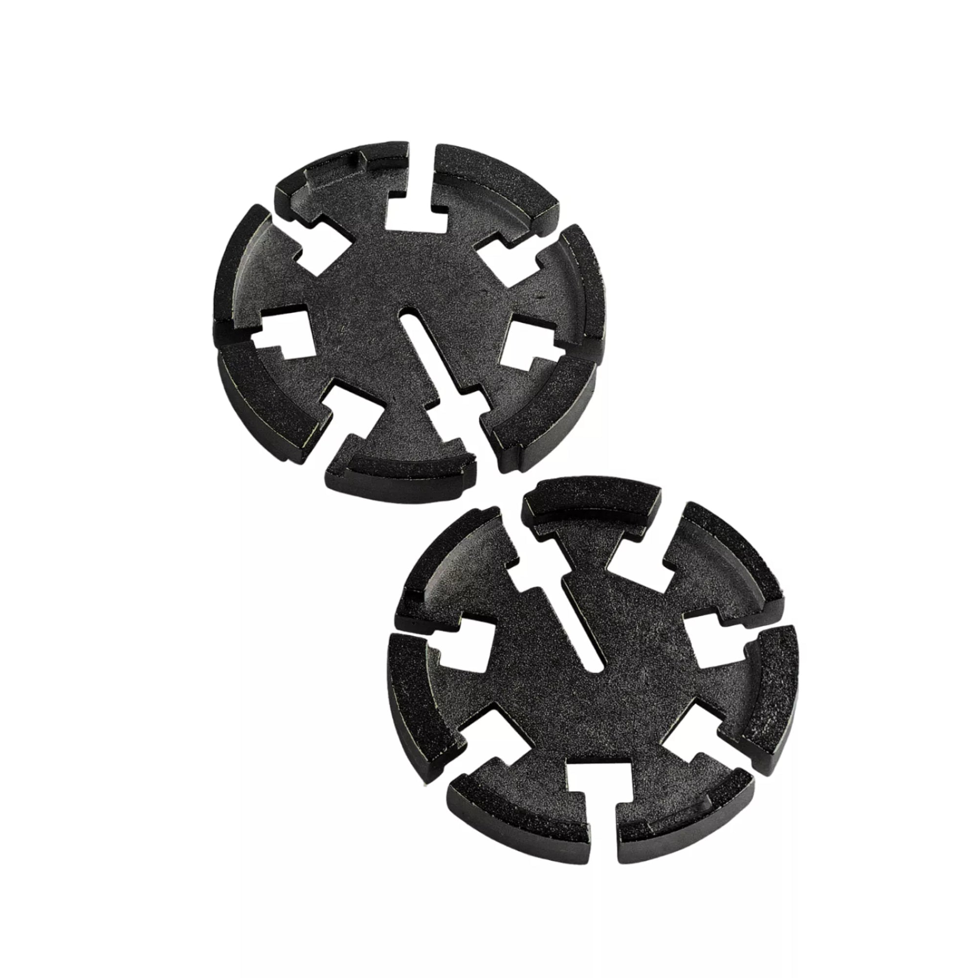 Huzzle Cast Disk logikai játék doboza, fehér-sárga dizájnnal és a fekete fém puzzle képével az elején.