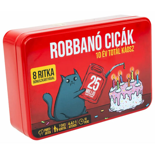 Robbanó cicák – 10 év totál káosz jubileumi kiadás nyitott fémdoboza, benne a Bónusz-kártyák csomaggal.