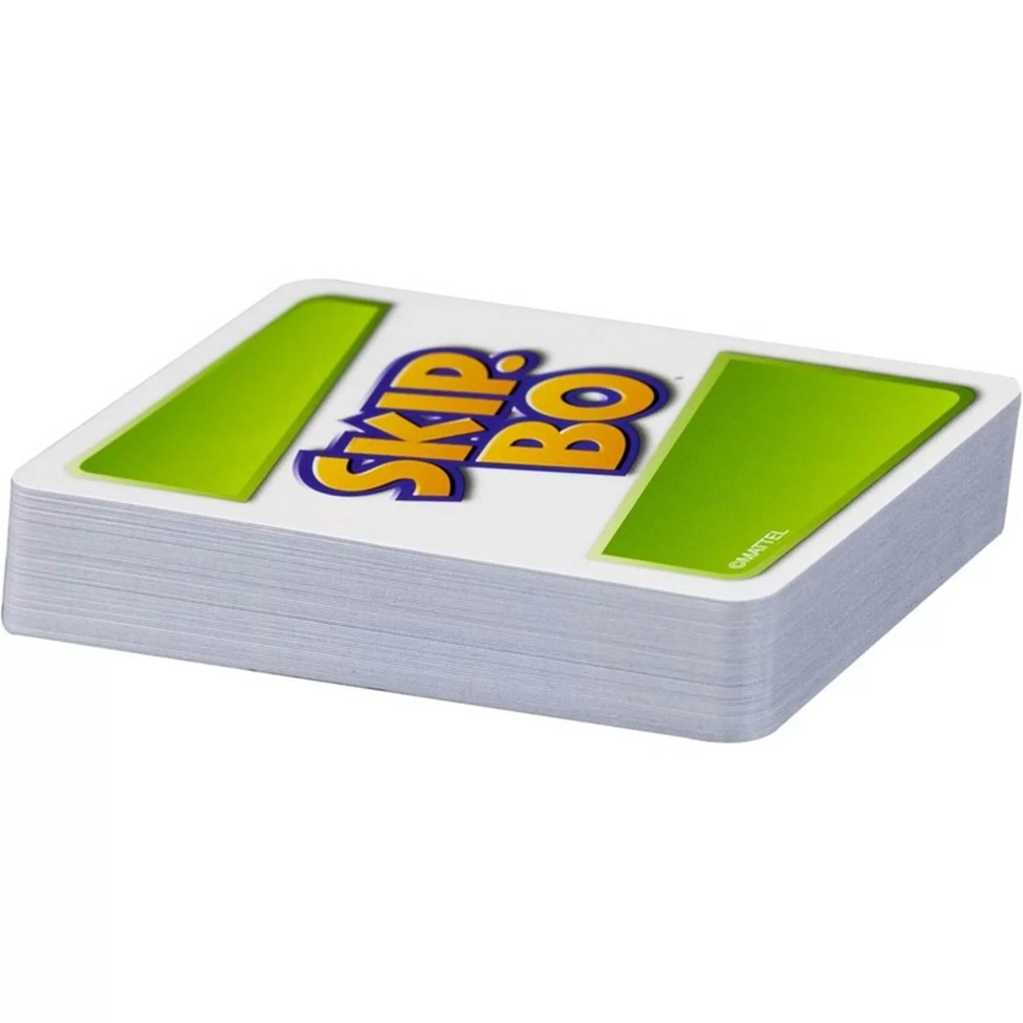 A Skip-Bo kártyajáték vastag, egységesen zöld-fehér hátlapú kártyapaklija, rajta a Skip-Bo logóval.