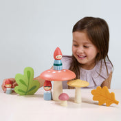 Erdő manók családja, prémium fából  Woodland Gnome Family TL8388