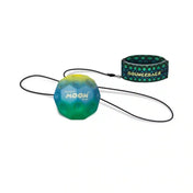 Waboba Bounceback Moon Ball pattogólabda csuklópánttal, kék-zöld színű labdával és mintás Bounceback karszalaggal.