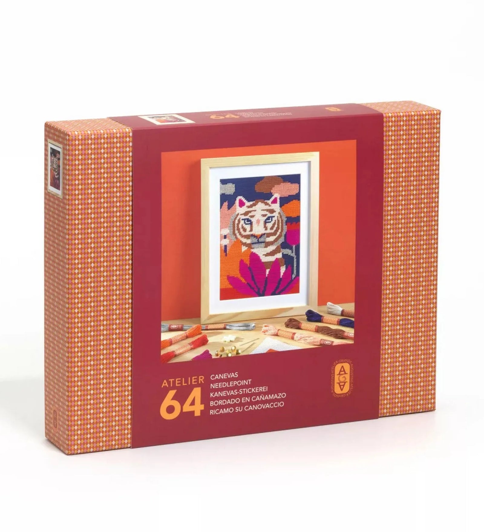 Atelier 64 Tigrises kézimunka készlet – a doboz csomagolása, rajta a kész hímzett tigris kép bemutatásával és a tartozékokkal.