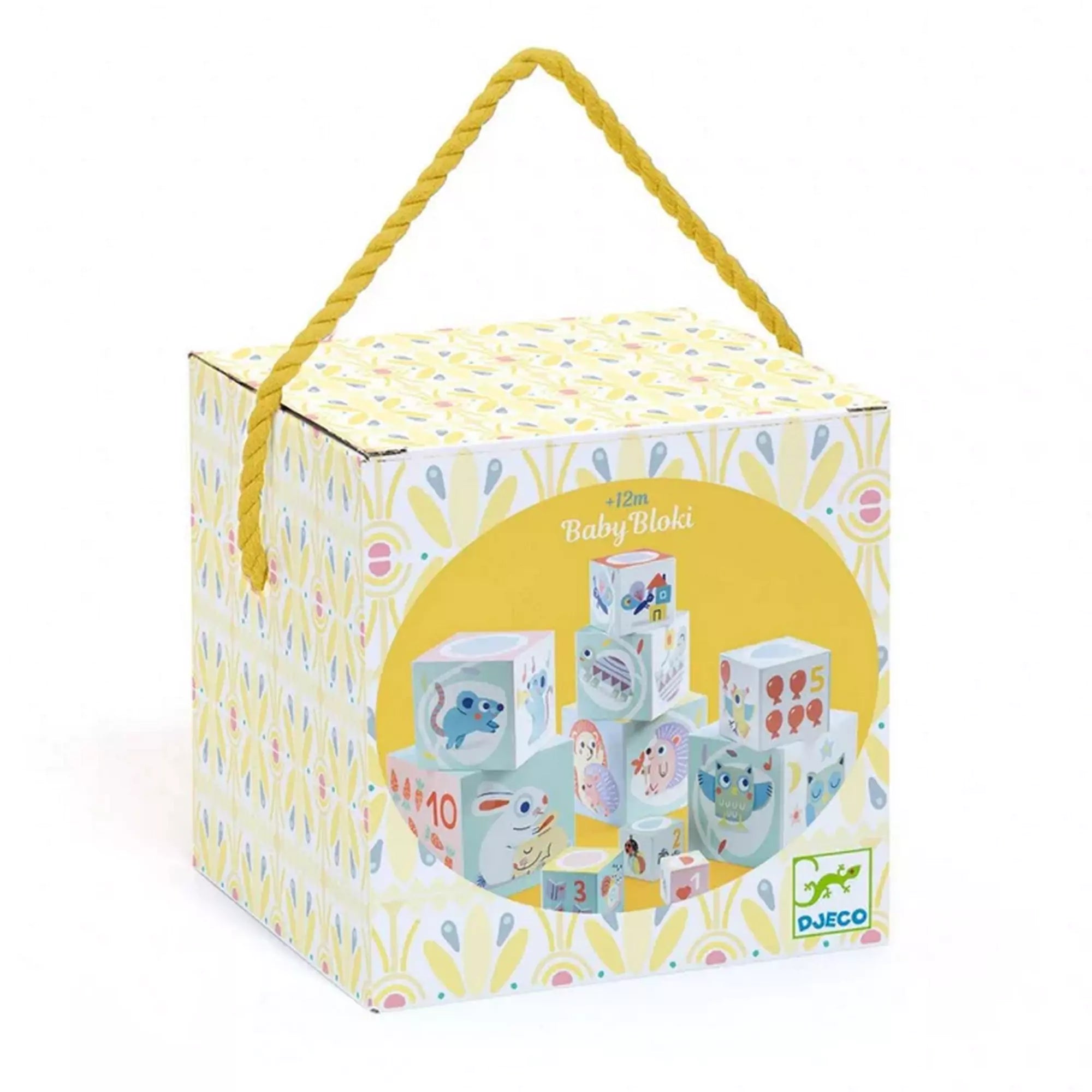 Djeco Baby Bloki építőkocka készlet doboza, amely színes, állatos és számos illusztrációval ellátott toronyépítő kockákat tartalmaz.