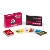 Exploding Kittens (Pink Edition) társasjáték doboz és kártyák - A játék doboza és a színes kártyák, amelyek a mókás játékmenetet garantálják.