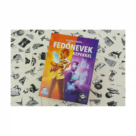 Fedőnevek képekkel társasjáték képkártyái és játékdoboza.