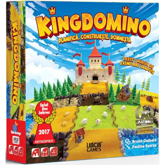 Kingdomino jubileumi kiadás, román nyelvű társasjáték doboza, színes kastéllyal, erdőkkel, mezőkkel és folyókkal.