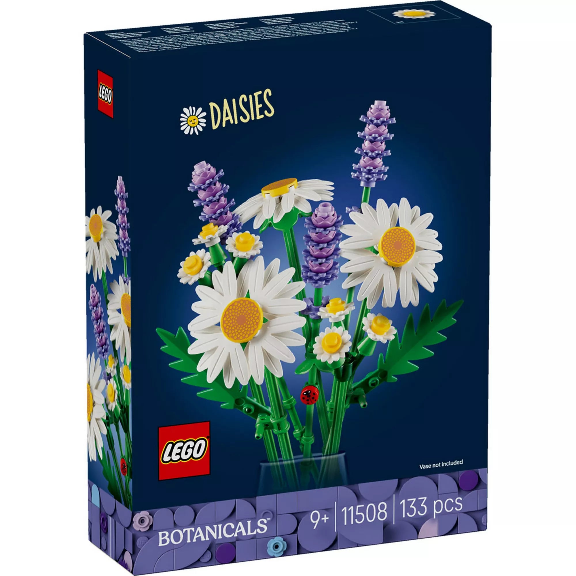 LEGO Botanicals Daisies (11508) készlet elölnézeti dobozképe, LEGO százszorszép és lila virágcsokor sötétkék háttéren.