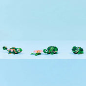 LEGO Creator 3 az 1-ben: Teknős egy vízililiom-virággal 31377 mindhárom megépíthető modell egy képen