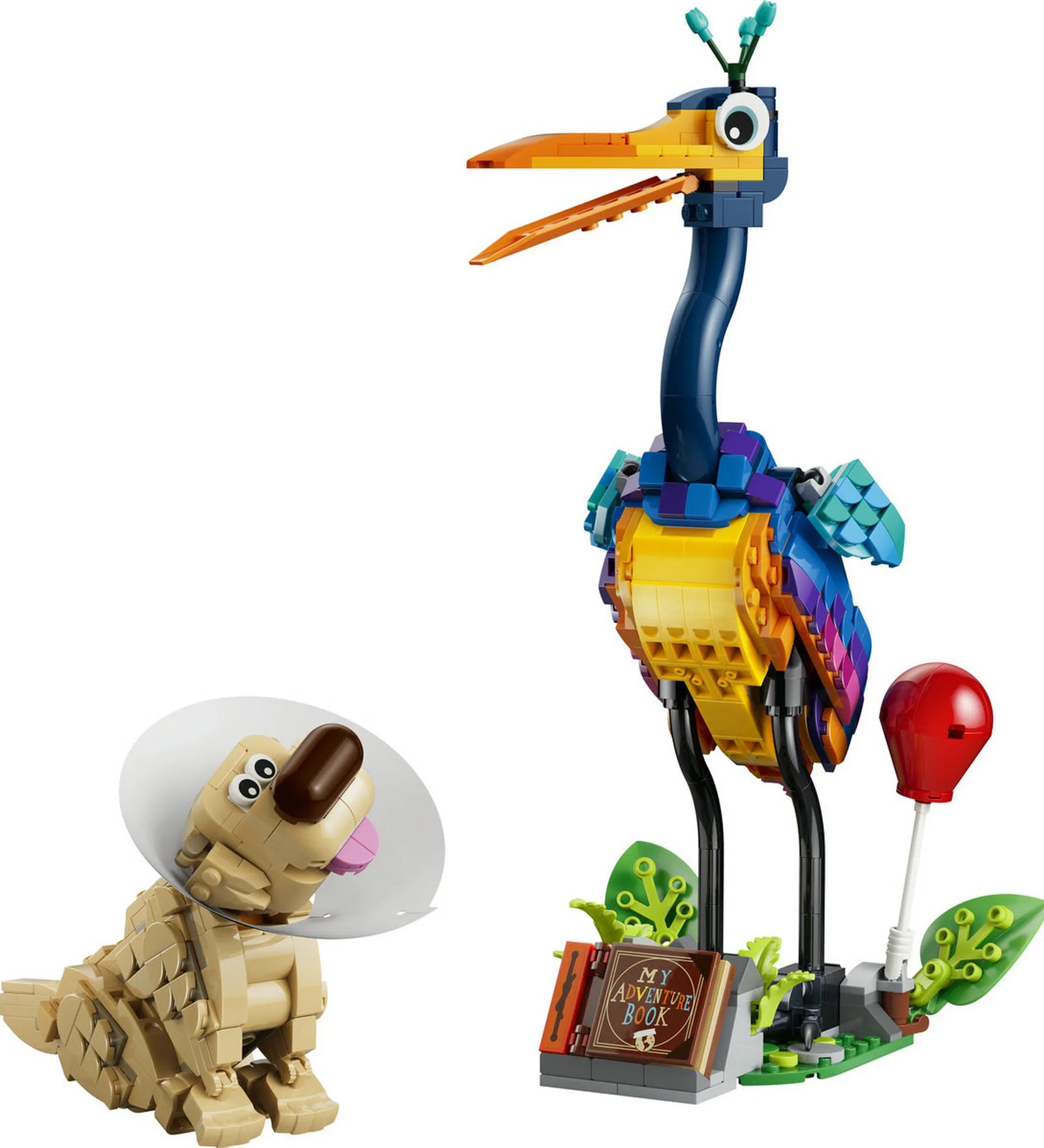 LEGO Disney: Kevin és Dug 43290, 628 darabos – Kevin madár és Dug kutya részletes LEGO modellje kalandkönyvvel, növényekkel és piros lufi elemmel.