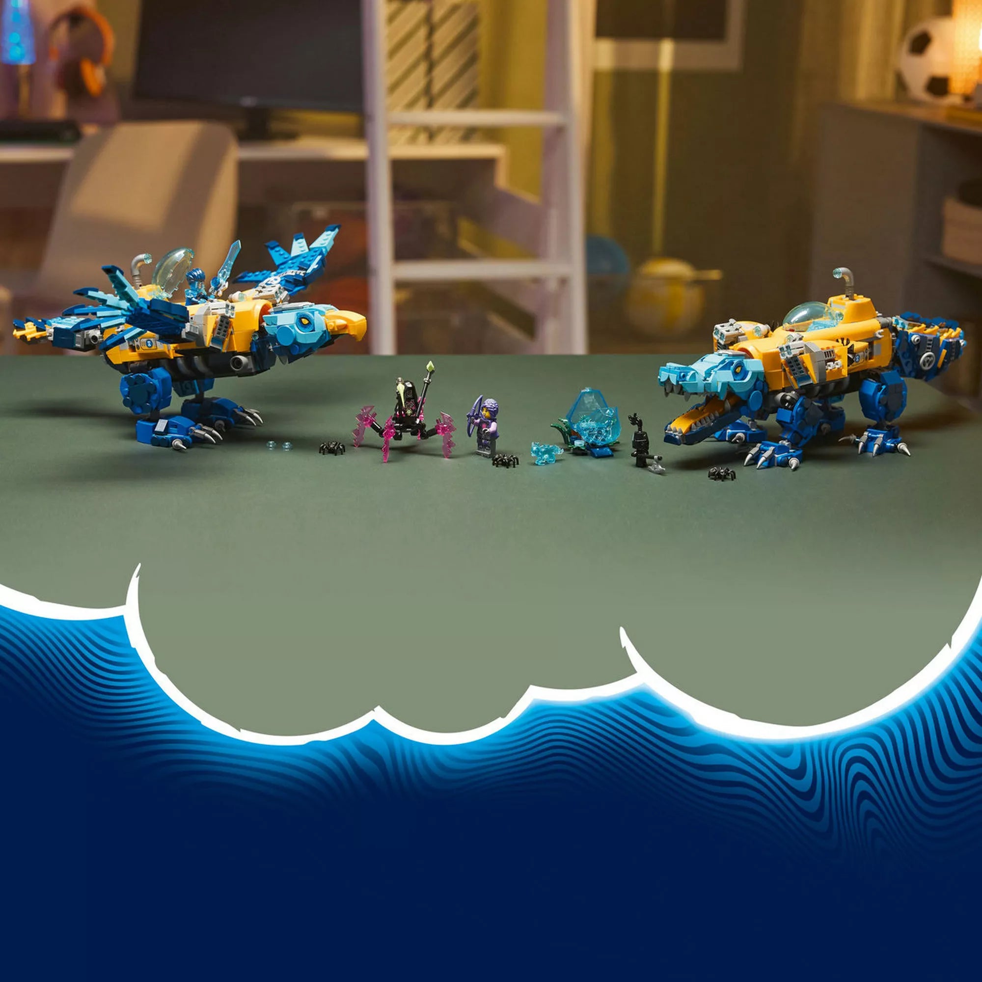 LEGO DREAMZzz 71512 készlet két elkészült változata egymás mellett, krokodil tengeralattjáró és alternatív vízi jármű minifigurákkal