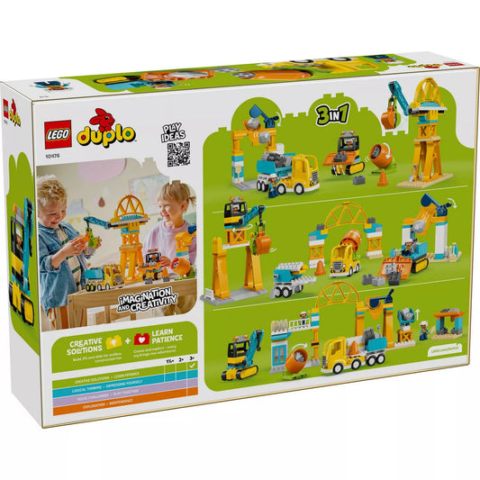 LEGO DUPLO Építési terület 3 az 1-ben játékkészlet dobozának hátoldala, amely bemutatja az átalakítható építési jeleneteket, darut, hidat, rakodóállomást és járműveket.