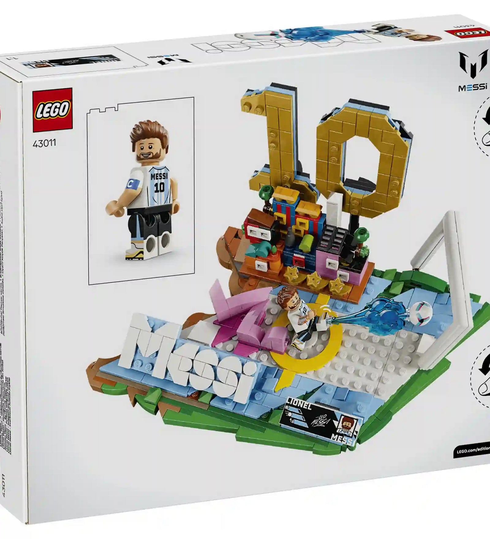 LEGO Lionel Messi 43011 doboz hátoldala, teljes jelenet, nagy 10-es szám és Messi figura kiállítási alap