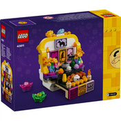 LEGO A holtak oltára 40811 készlet dobozának hátoldala a kinyitható oltármodell bemutatásával.