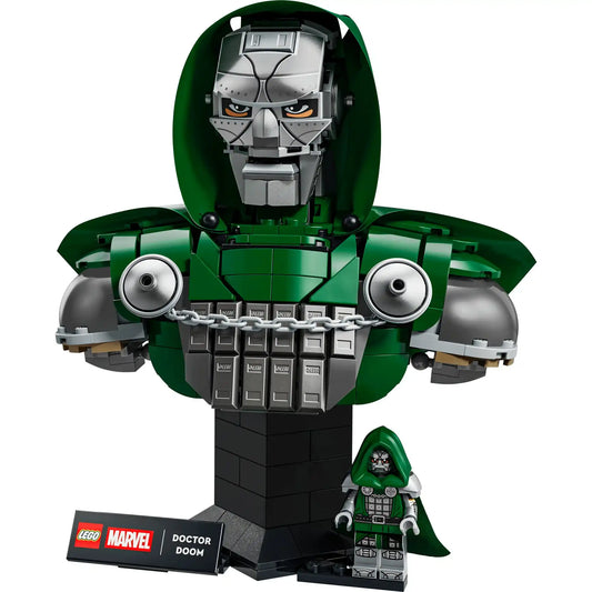 LEGO Marvel Doctor Doom mellszobor 76345 kész modell minifigurával és Doctor Doom névtáblával