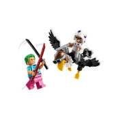 LEGO Zoro minifigura harc közben Miss Friday figurával a ONE PIECE 75644 készletből.