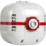 A LEGO Pokémon: Premier Ball 30729 megépített Premier Ball modell fehér és piros részletekkel.