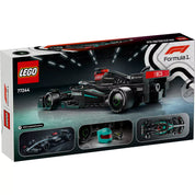 LEGO Speed Champions Mercedes-AMG F1 W15 versenyautó doboz hátoldala, részletes járműfotókkal és kiegészítőkkel.