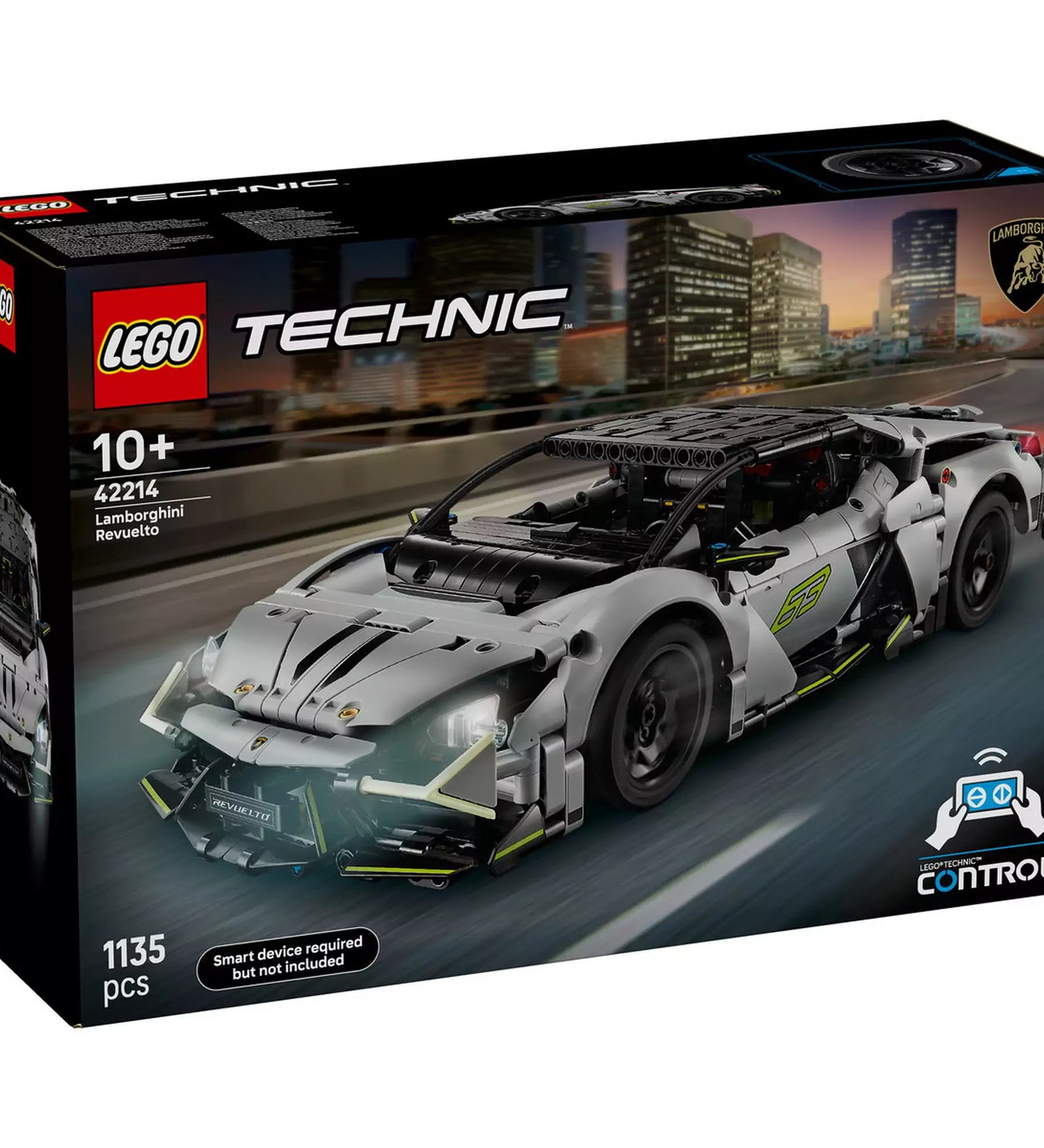 LEGO Technic Lamborghini Revuelto (42214) dobozkép elölről – A szürke szuper sportautó LEGO modellje városi háttérrel, 1 135 elemmel, 10 éves kortól.