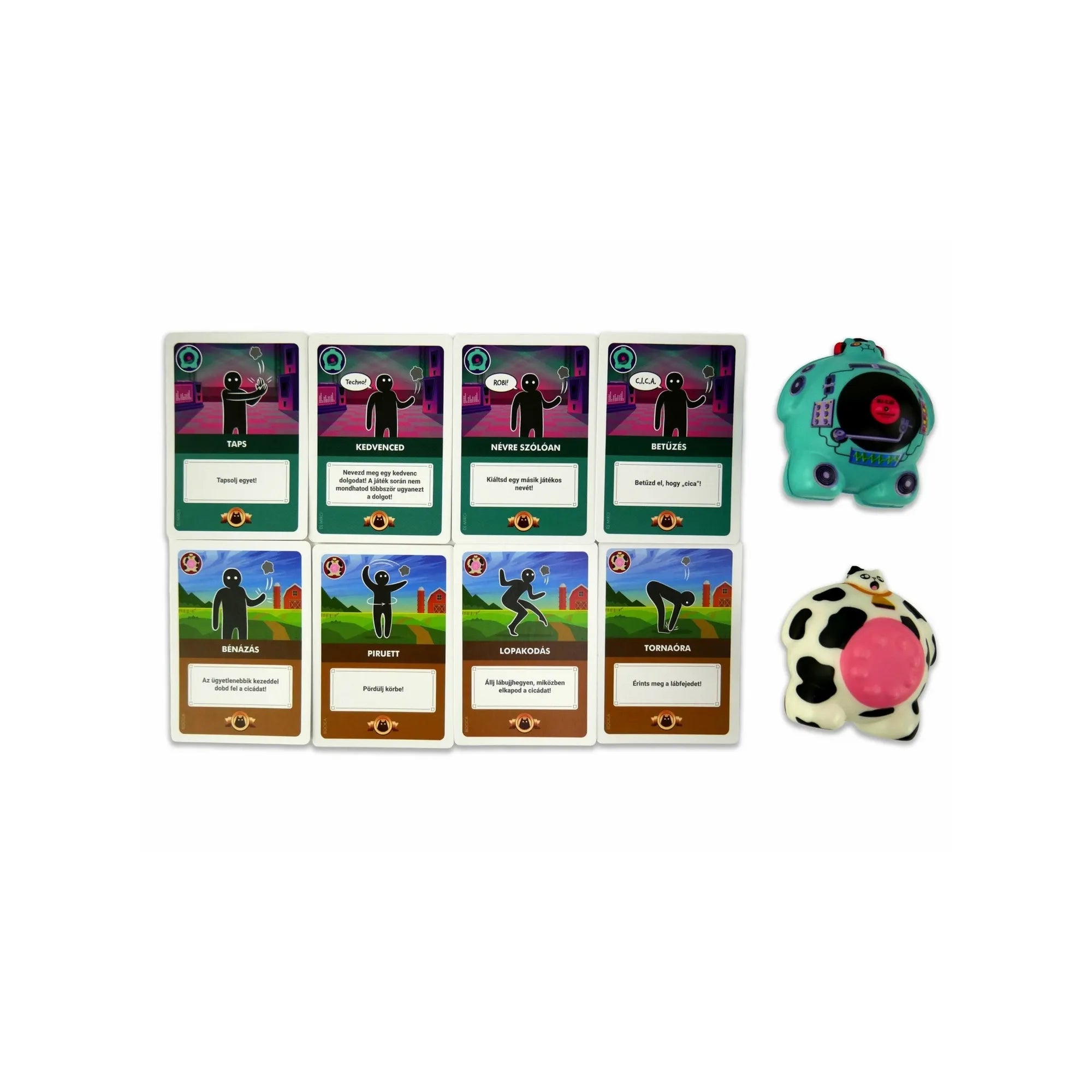 A Röppenő cicák társasjáték kártyái kiterítve az asztalon, mellettük Bocica és DJ Mici figurák. A kártyák különböző feladatokat és mozdulatokat ábrázolnak.