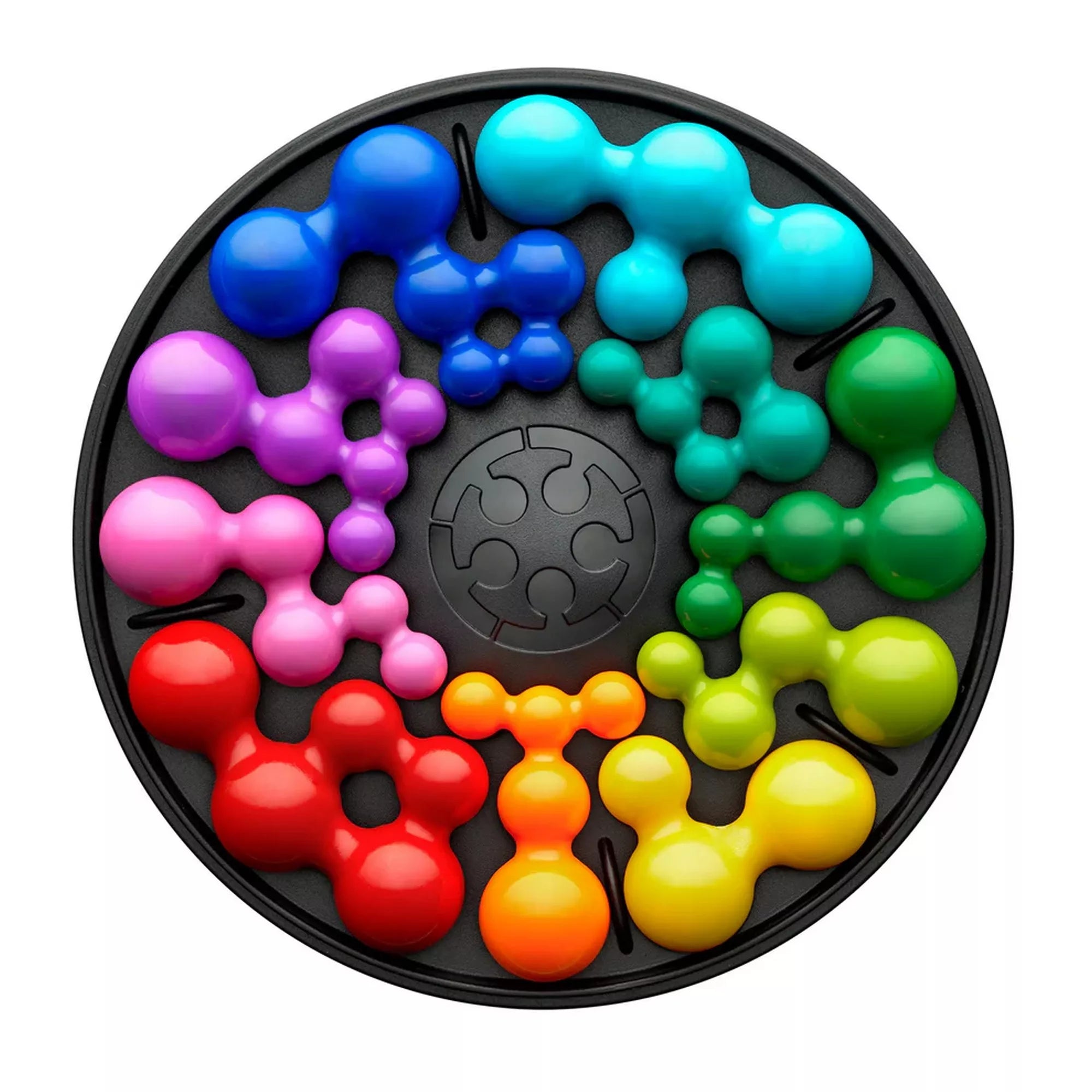 Közelkép a Smart Games IQ Deluxe Circle logikai játék játéktáblájáról, amelyen a szivárvány színeiben elhelyezett gömbös puzzle-elemek zárják a kört. A színek látványosan fokozatos átmenetben követik egymást a fekete alapon.