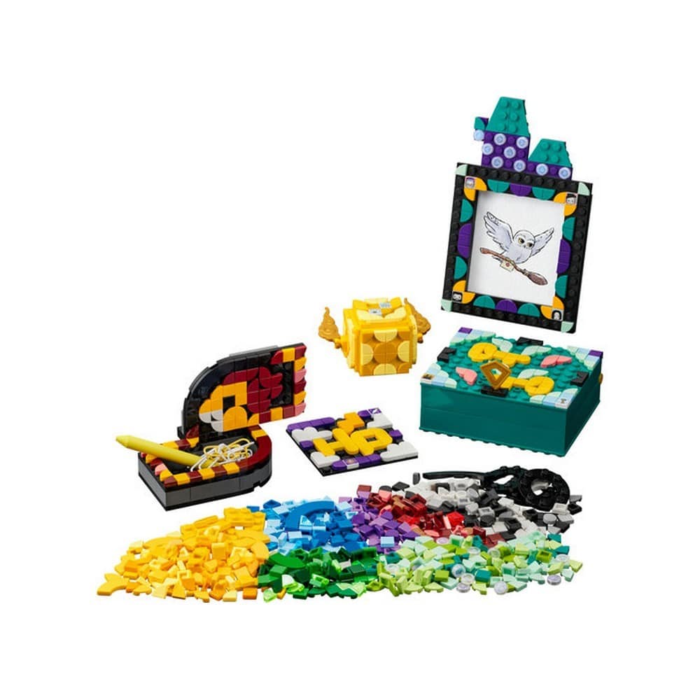 LEGO DOTS Roxfort™ asztali szett 41811 856 darabos