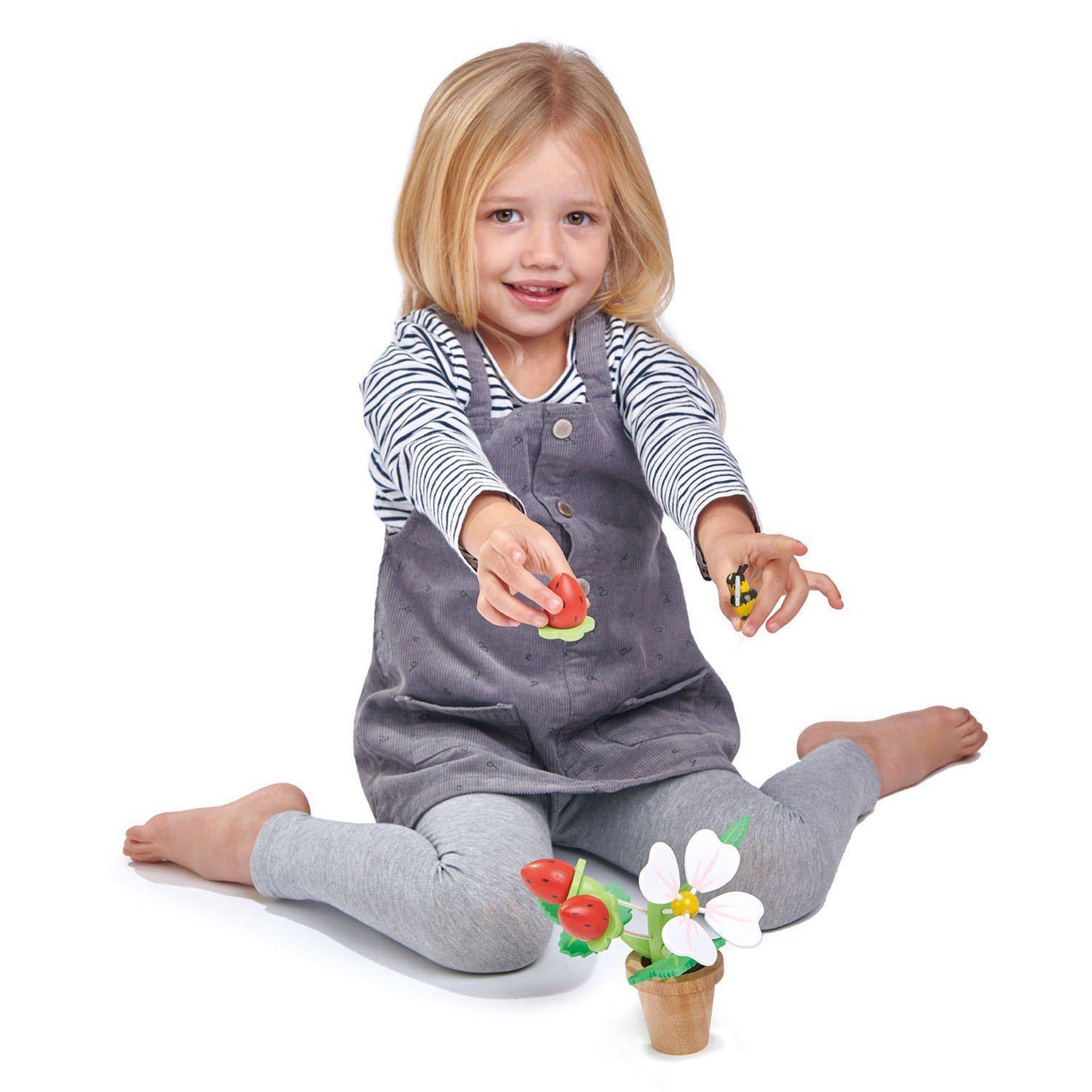 Cserepes eper, prémium minőségű fából - Strawberry Flower Pot - 13 darab - Tender Leaf Toys-Tender Leaf Toys-4-Játszma.ro - A maradandó élmények boltja