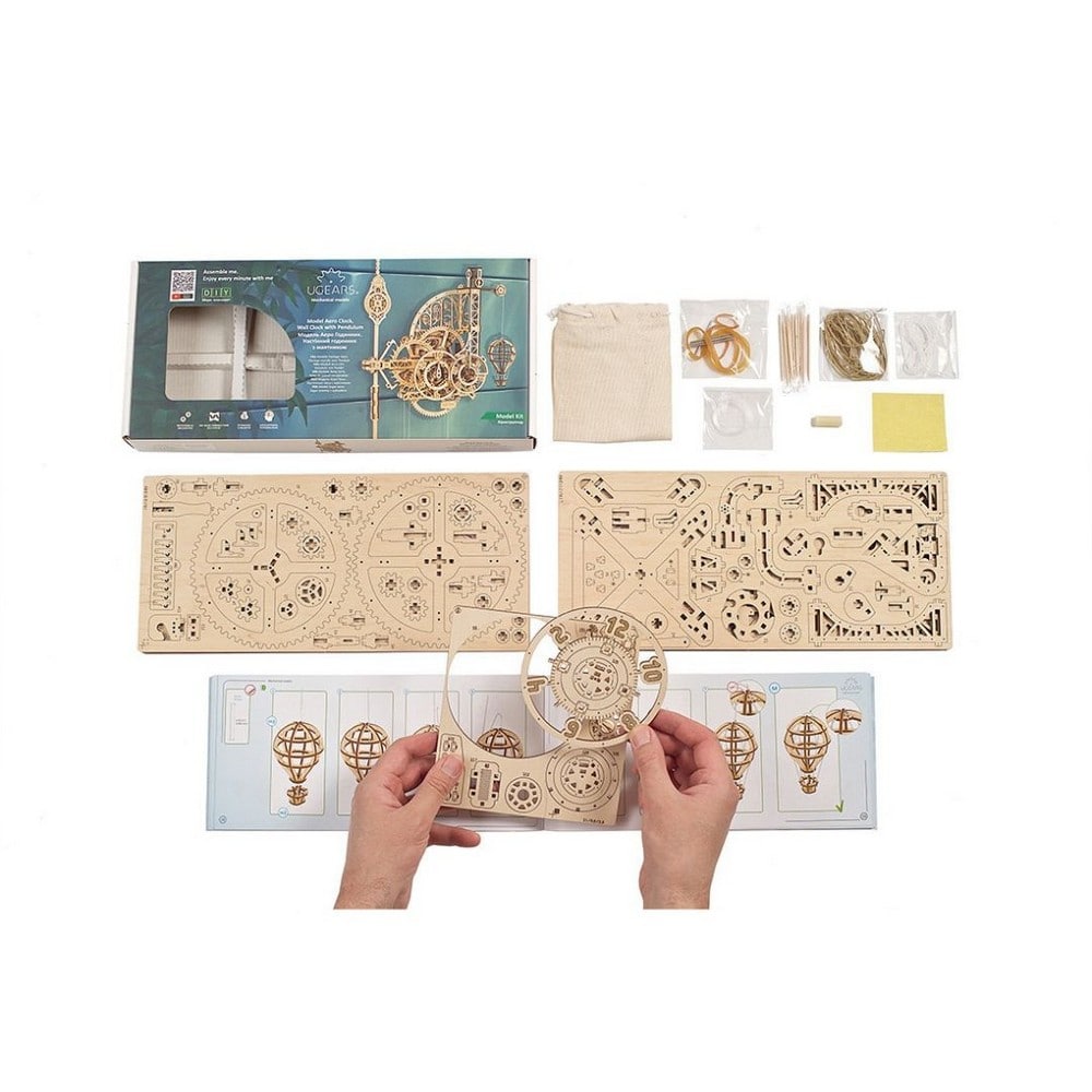 Ugears Aero Clock modell